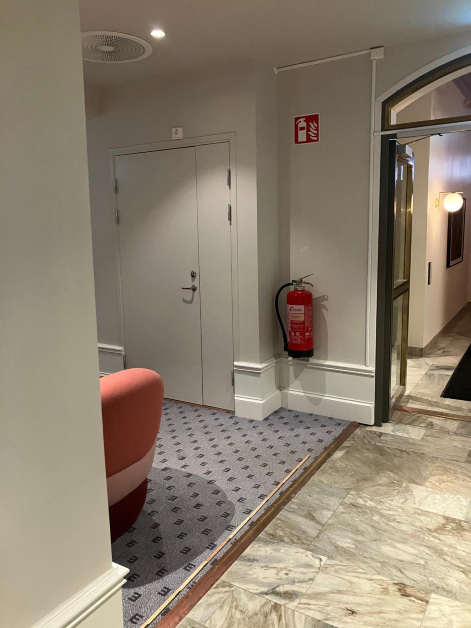 Elite Stora Hotellet Oerebro Buitenkant foto