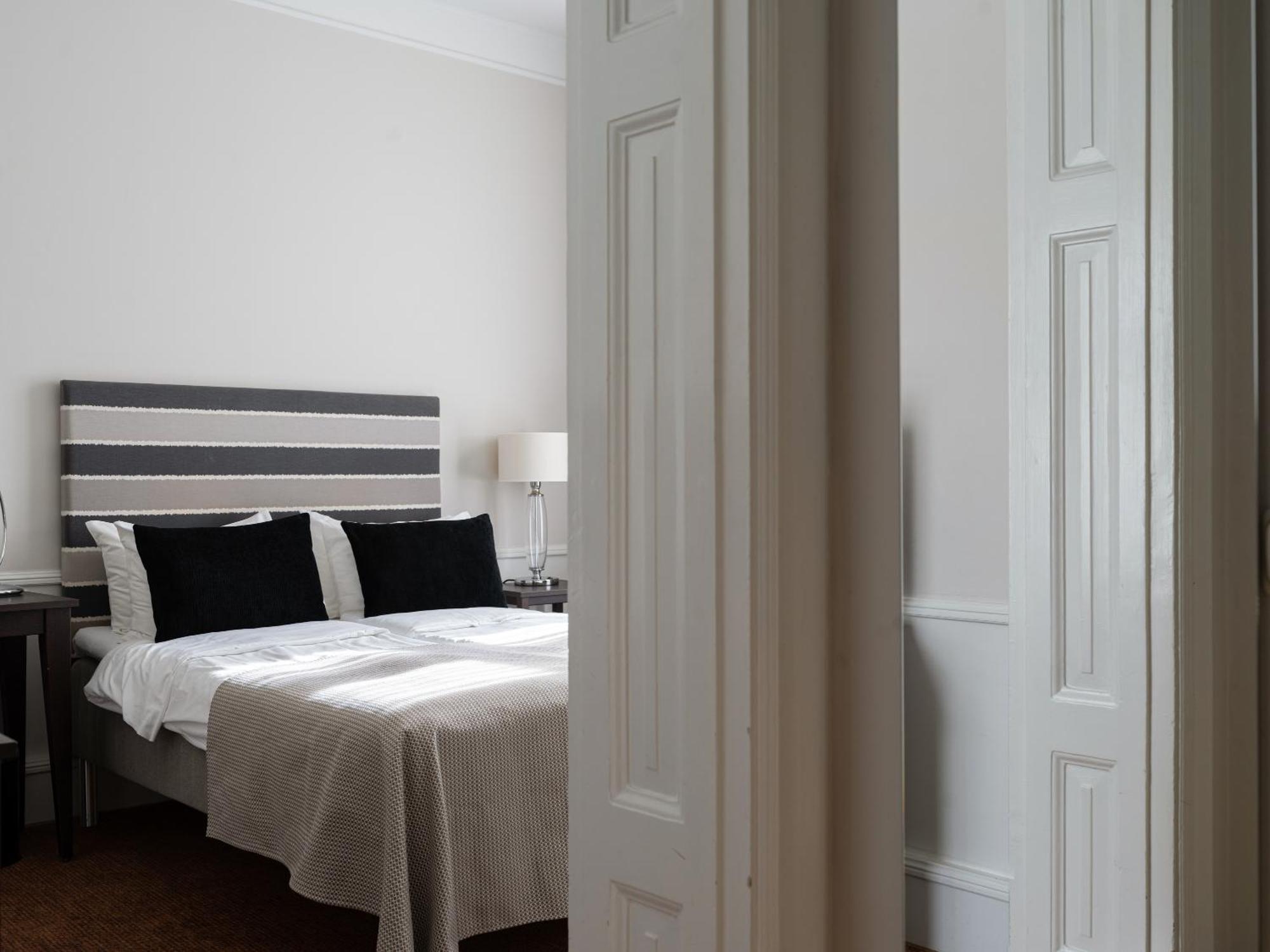 Elite Stora Hotellet Oerebro Buitenkant foto
