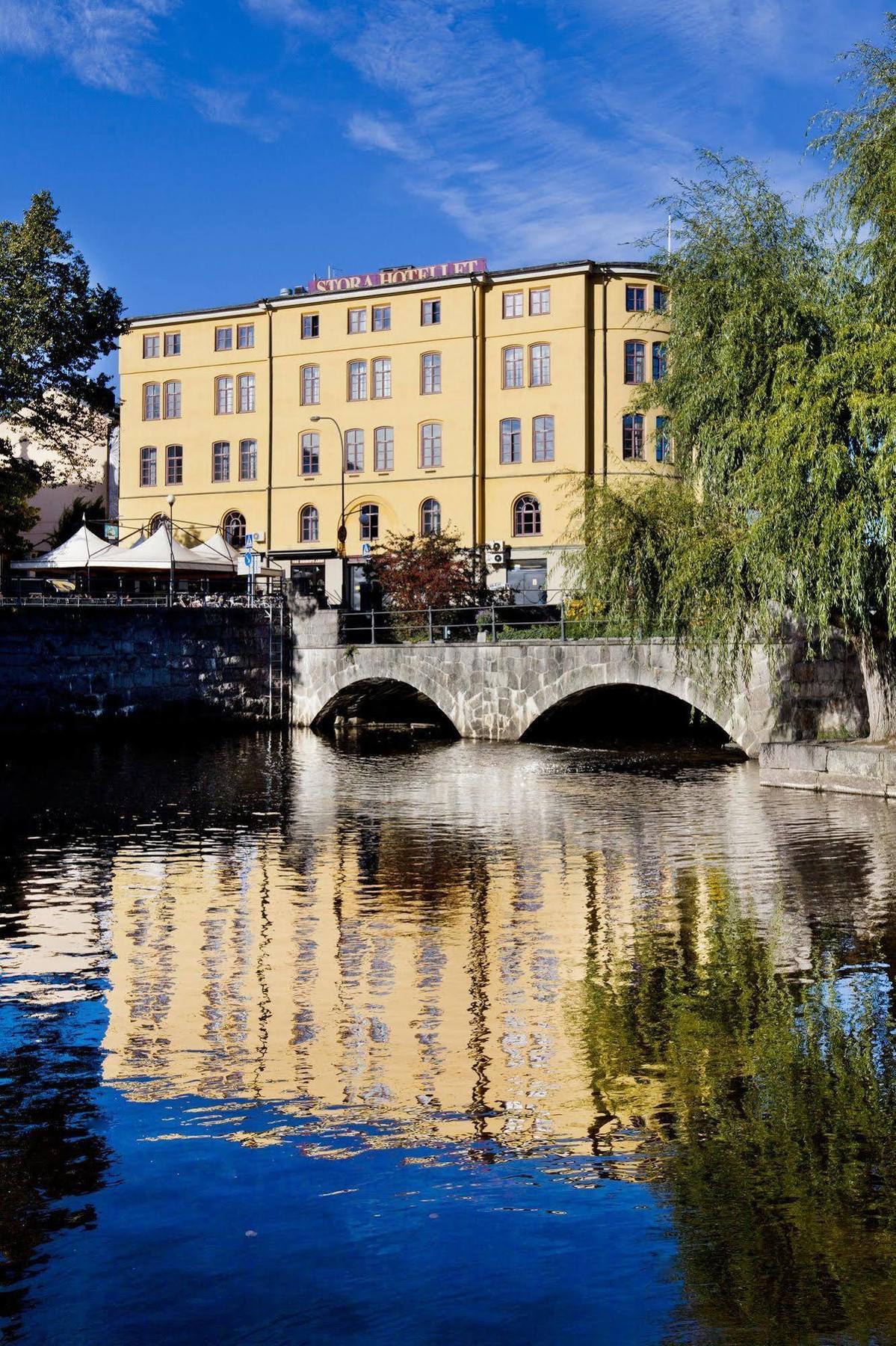 Elite Stora Hotellet Oerebro Buitenkant foto